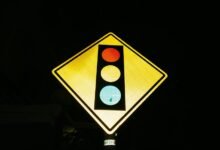 traffic alert for online signal