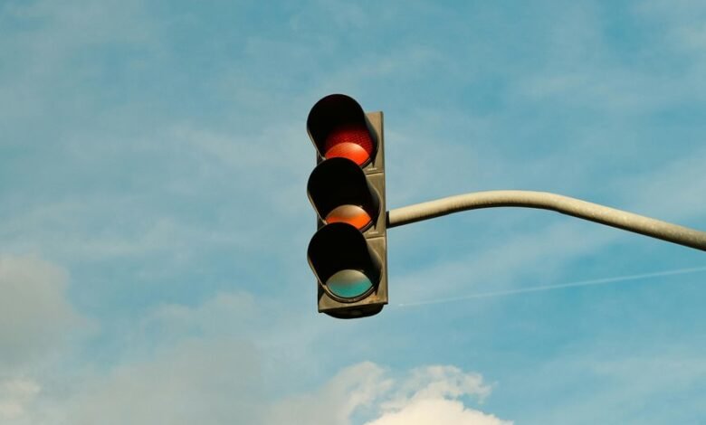 elevate traffic signal horizon